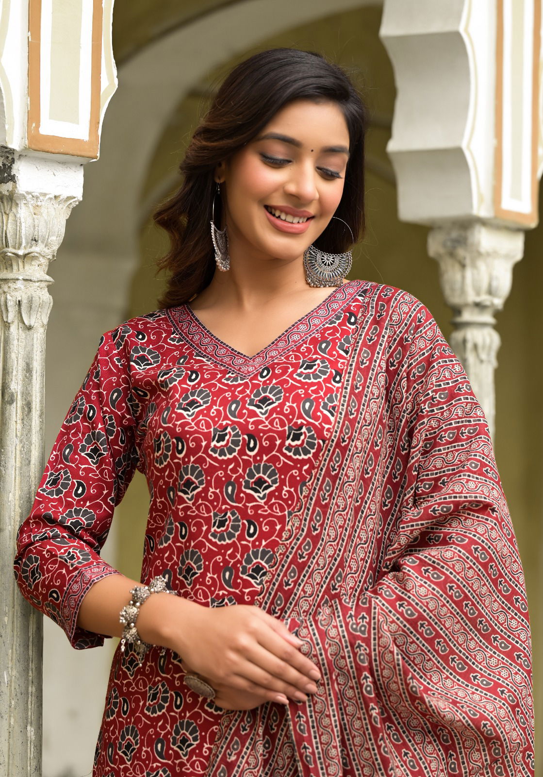 127 Dhruvi Size Set Rayon Printed Kurti Bottom With Dupatta Wholesalers In Delhi
